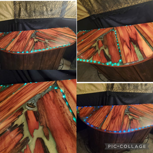 Butterfly Bar Top